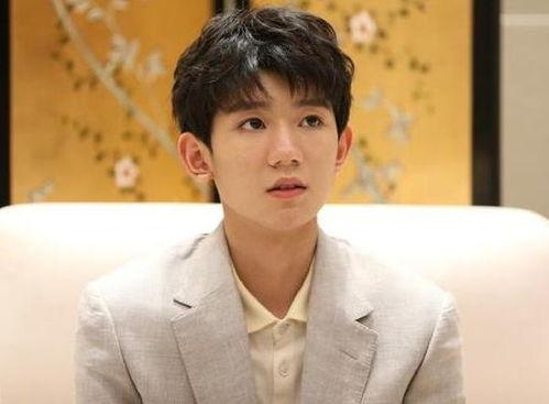 王源舒淇吃瓜娱乐,明星幕后故事大揭秘
