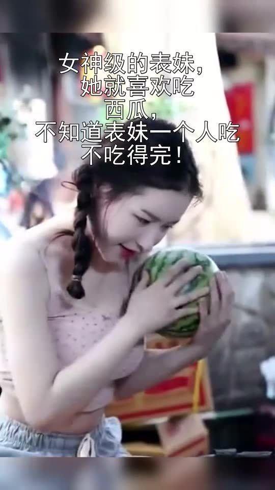 娱乐吃瓜表妹,吃瓜表妹的八卦风云录